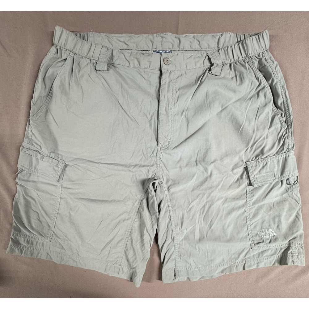 The North Face Mens Khaki Tan Nylon Cargo Hiking Shorts Size 2XLarge Quick Dry